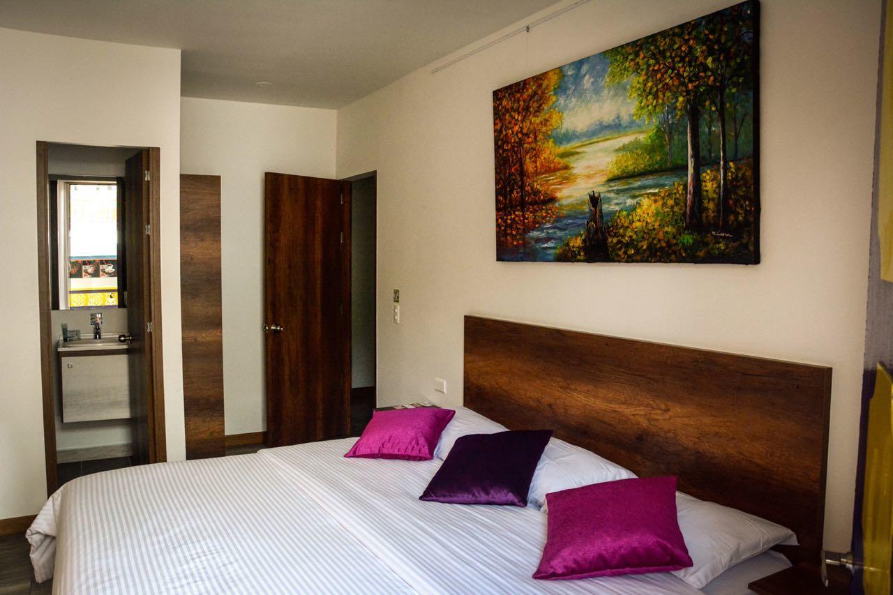 Hotel Junior Plaza Apía Eksteriør bilde
